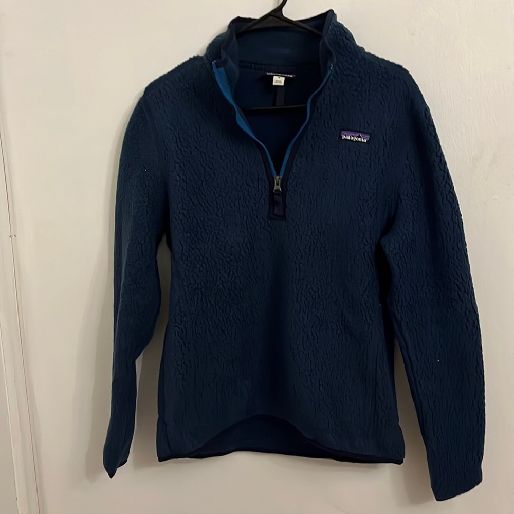 Navy Patagonia Fleece Pullover